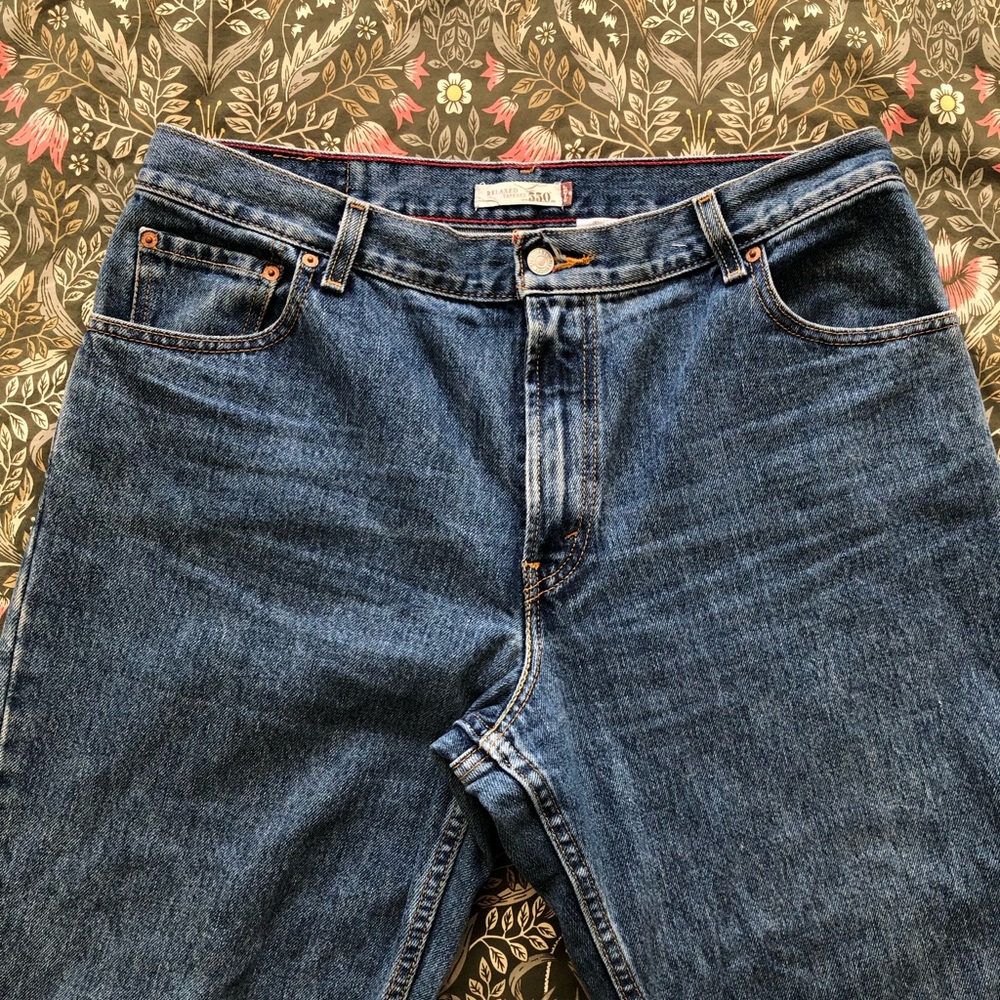 550 Levi's Classic Straight Fit Denim Jeans